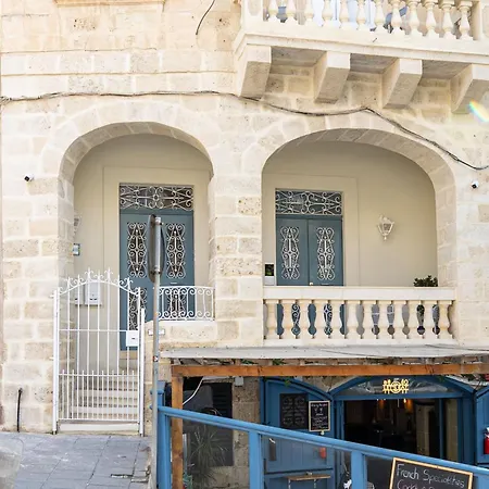 Pawlina Boutique San Pawl il-Baħar